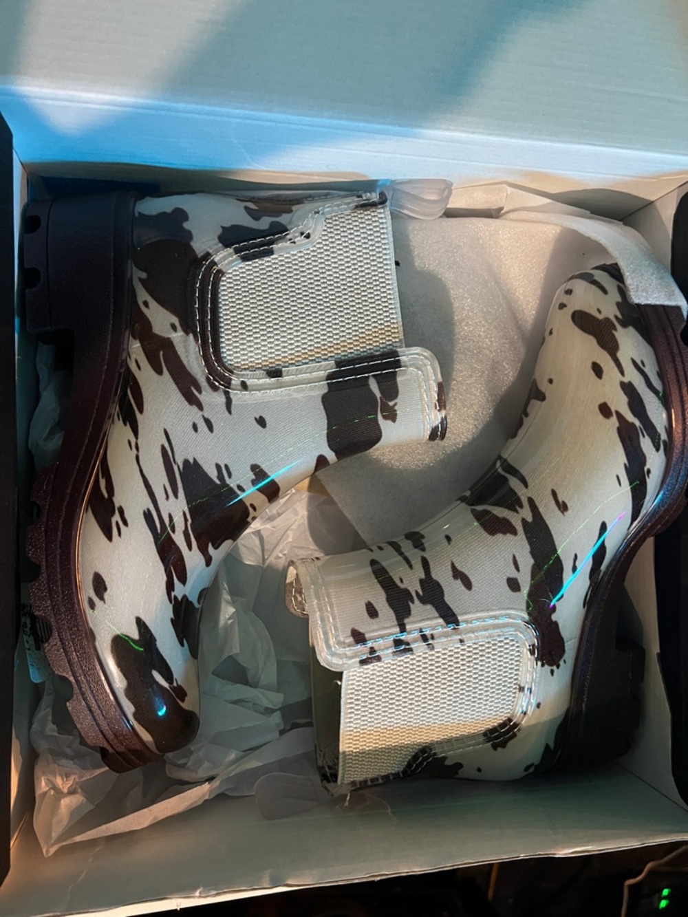 London Fog White and Brown Cow-Print Chelsea Rain Boots